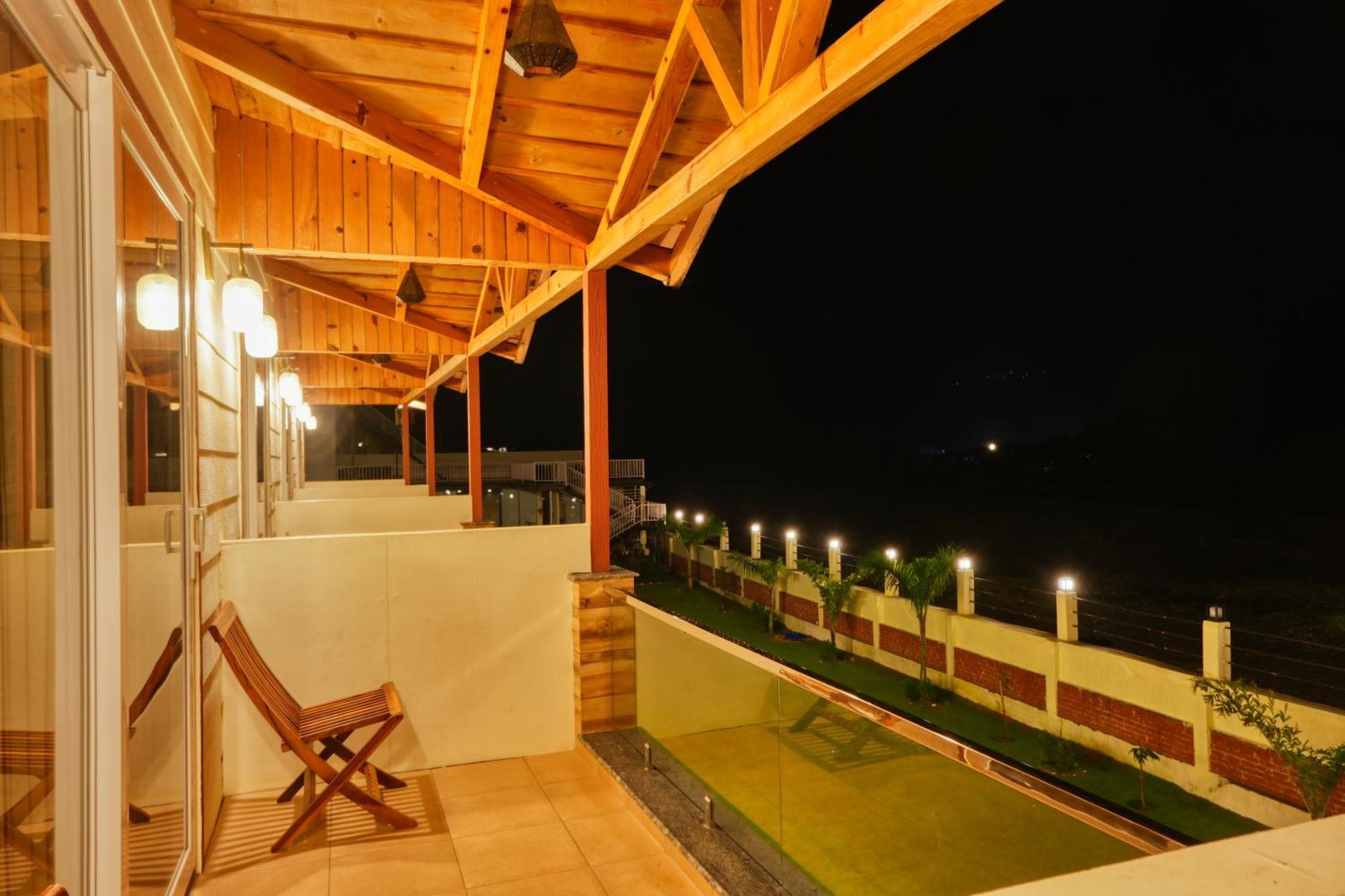 Qcent Woods Resort & Spa, Rishīkesh Exterior foto